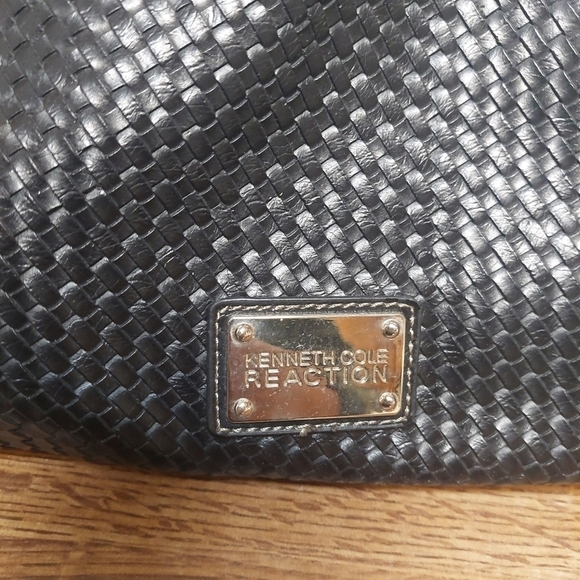 Kenneth Cole Reaction Large Black Weaved Over-shoulder Tote Bag - Picture 2 of 15